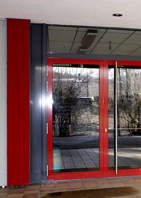 Glas-Eingangstür